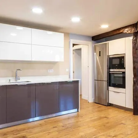 Apartamento Adiskidetasuna Kalea